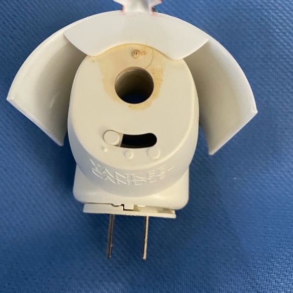 Yankee Candle Collect Vintage Holiday Christmas Tree Red Green Air freshener - Picture 6 of 9